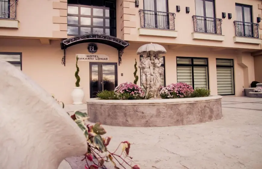 Restoran i hotel Bakarni lonac Brčko – Vrhunska hrana, smještaj i zabava (FOTO-VIDEO)