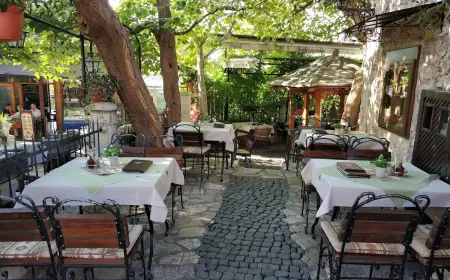 Restoran Šadrvan: Tradicionalni okusi Mostara koji odolijevaju vremenu
