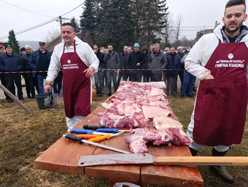 Dani grmečke kobasice okupili goste iz regiona i inostranstva